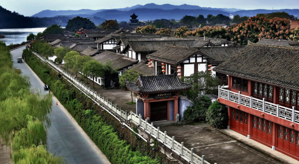 1584773546158832.png 2、閬中古城旅游景點.png