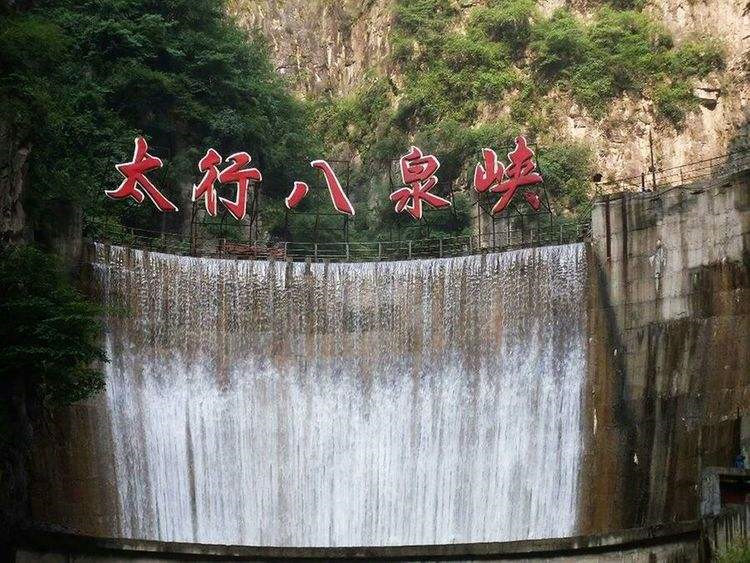 長治市八泉峽景區(qū)智能導覽系統(tǒng)上線，游覽路線推薦、語音講解、手繪地圖等一應(yīng)俱全2.jpg