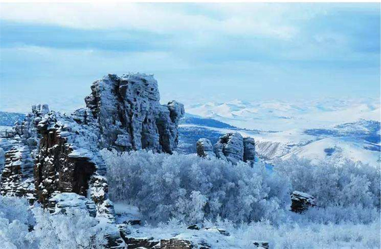 1603089961771948.jpg 赤峰市阿斯哈圖石陣旅游區智能導覽系統上線了!包括:游覽路線推薦、語音講解、手繪地圖2.jpg