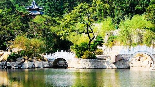 1634709498570814.jpg 石家莊龍鳳湖景區全面覆蓋智慧導覽系統,智慧導流、緊急預警合力助推景區發展.jpg