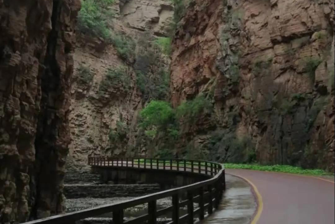 1645081721656956.jpg 邢臺(tái)大峽谷智能導(dǎo)覽系統(tǒng)功能.jpg