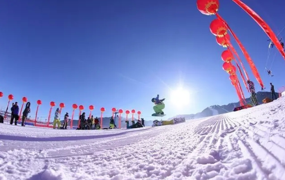 冰雪大世界微信購(gòu)票系統(tǒng)優(yōu)勢(shì).png 冰雪大世界微信購(gòu)票系統(tǒng)方案.png