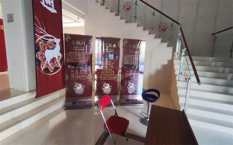 在線選座小程序前后端分離.jpg 在線選座小程序自由拖拽.jpg