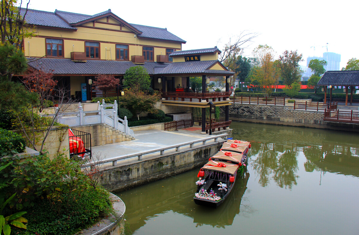 河南南陽仲景養(yǎng)生小鎮(zhèn)新春燈會票務(wù)管理痛點.jpg