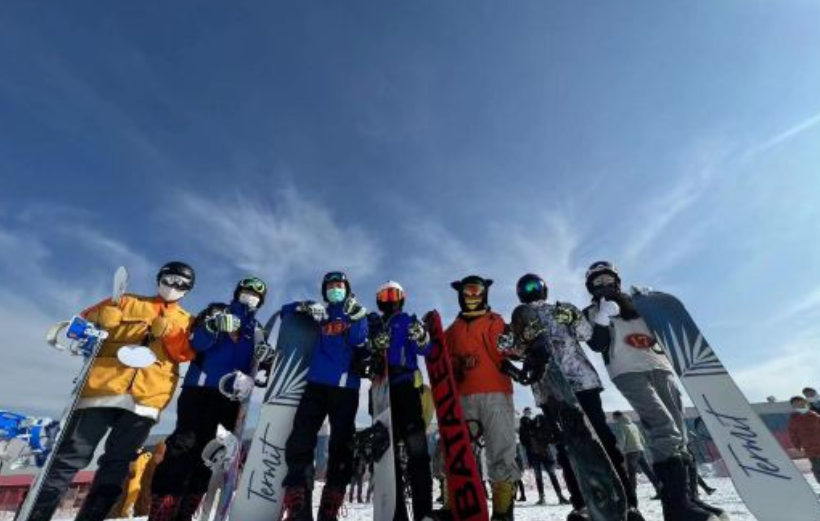 1722940315318973.png 和田洛浦縣絲路滑雪場新建滑雪樂園票務系統功能.png