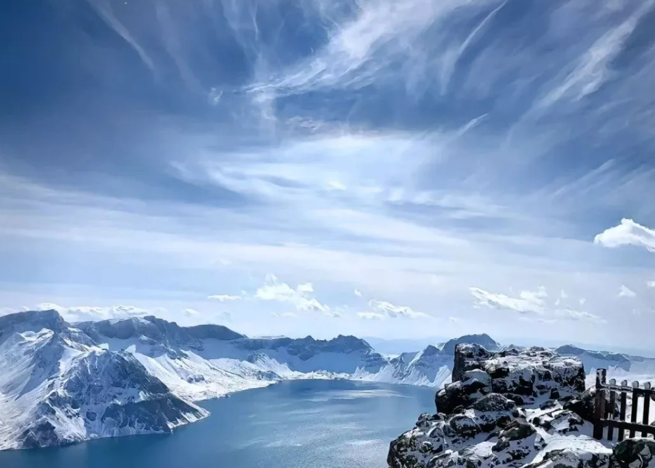 1731662498399998.png 吉林長白山景區冰雪云頂天宮售票小程序商城功能.png