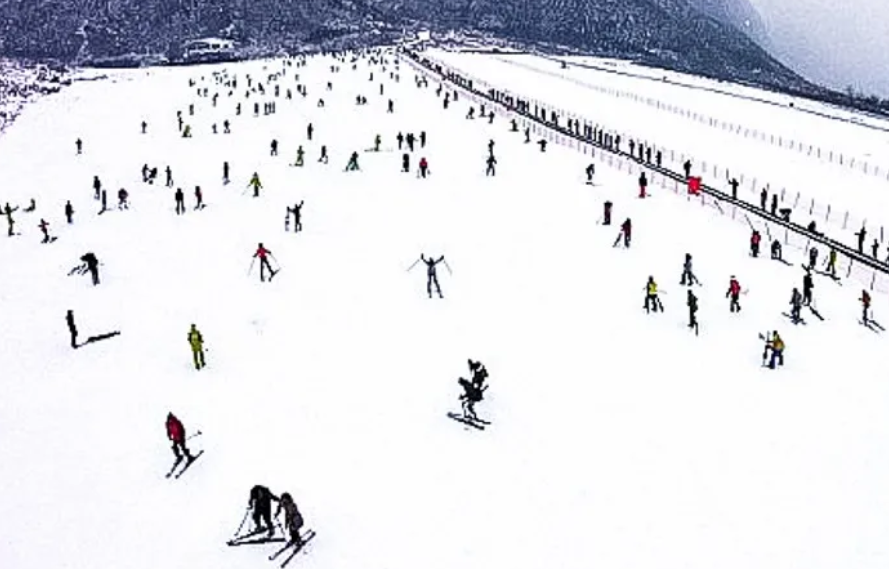 1731664245232978.png 北京延慶萬科石京龍滑雪場小程序功能.png