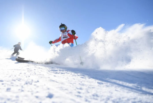一卡通管理系統(tǒng)助力滑雪場(chǎng)擺脫經(jīng)營(yíng)困境.png