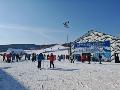 1763693407503485.png 河北涿州野鴨湖滑雪場一卡通管理系統(tǒng)開發(fā)公司.png